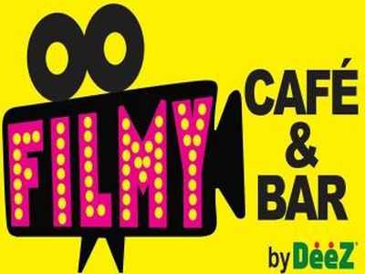 Filmy Cafe and Bar Logo